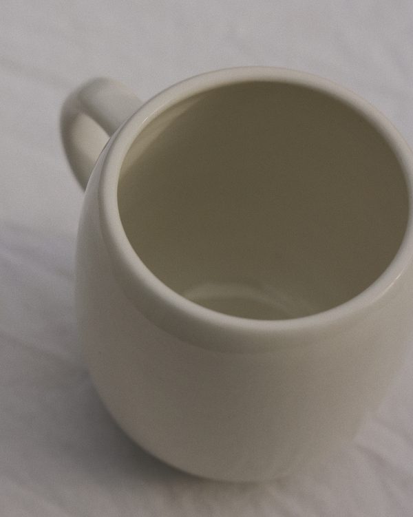 Tasse de porcelaine faite au Québec